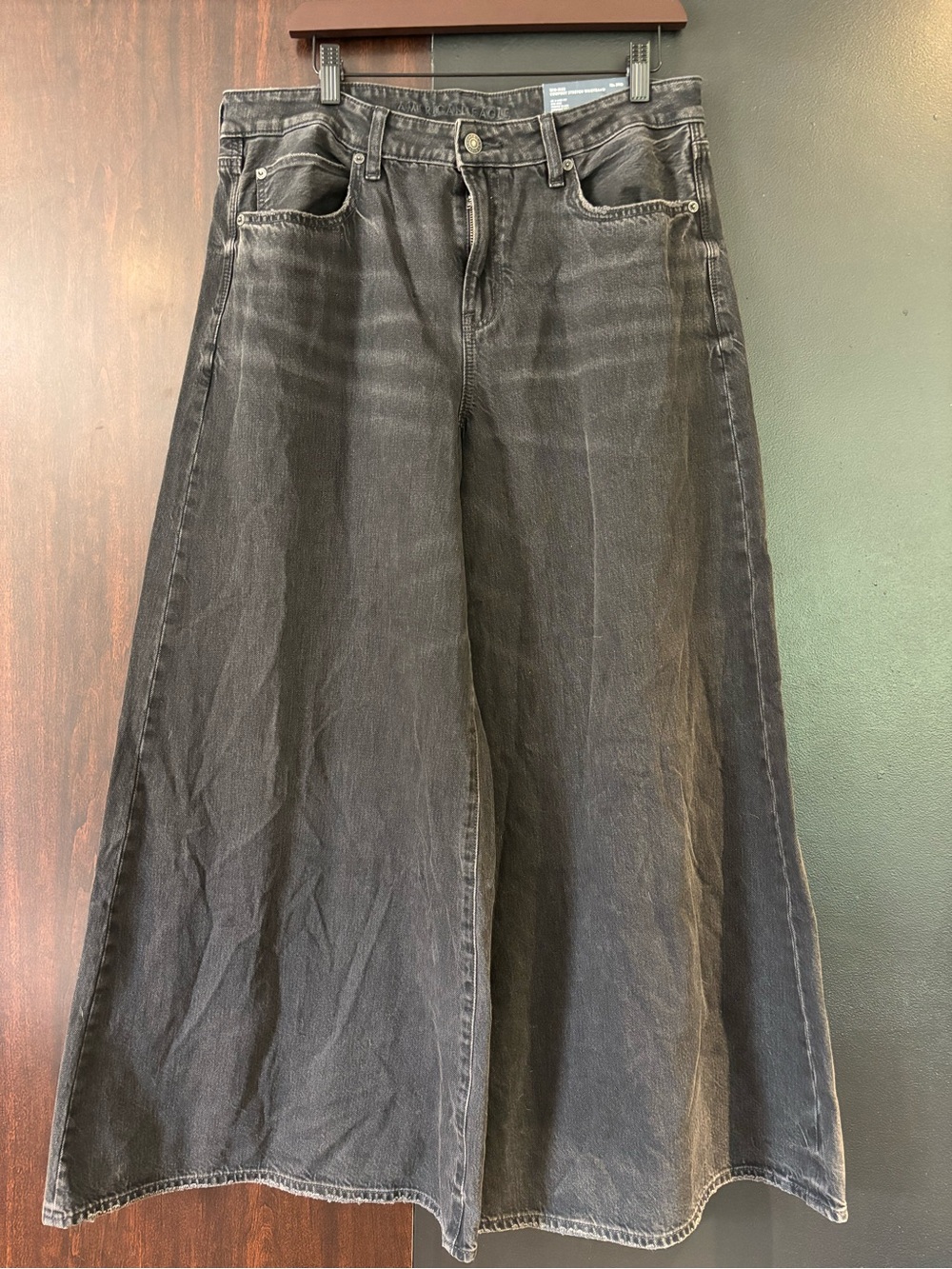 AE A-LINE FIT MID RISE jeans